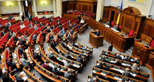 Предложено признать 25 декабря праздничным днем